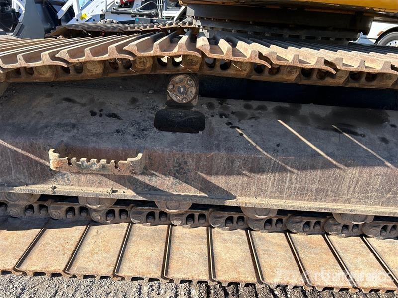 John Deere 210G LC Tracked Excavator Raupenbagger