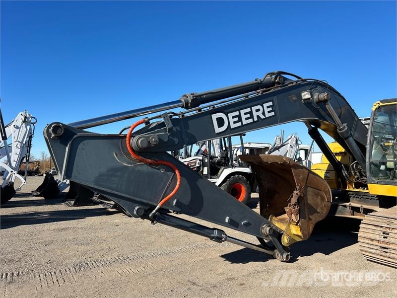 John Deere 210G LC Tracked Excavator Raupenbagger