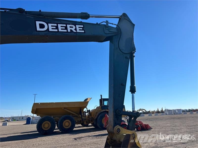 John Deere 210G LC Tracked Excavator Raupenbagger