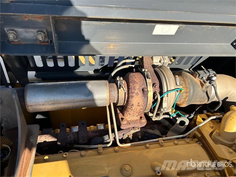 John Deere 210G LC Tracked Excavator Raupenbagger