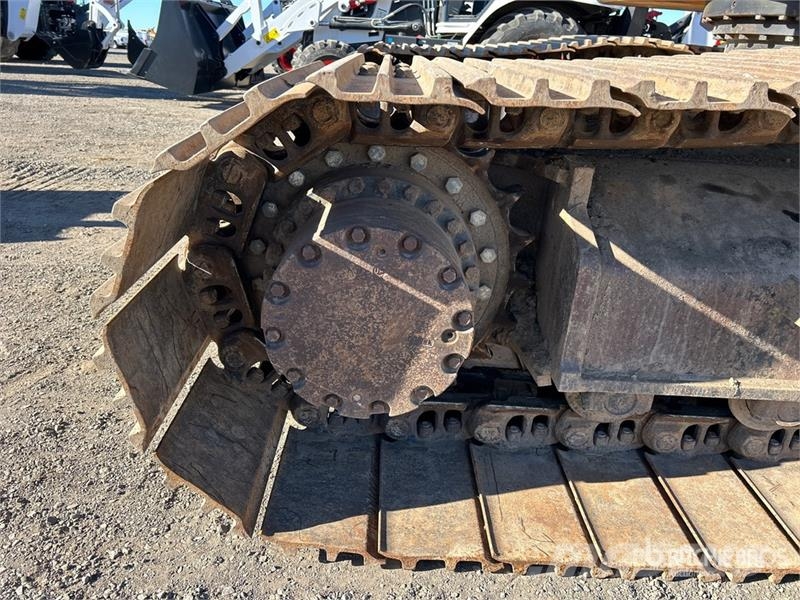 John Deere 210G LC Tracked Excavator Raupenbagger