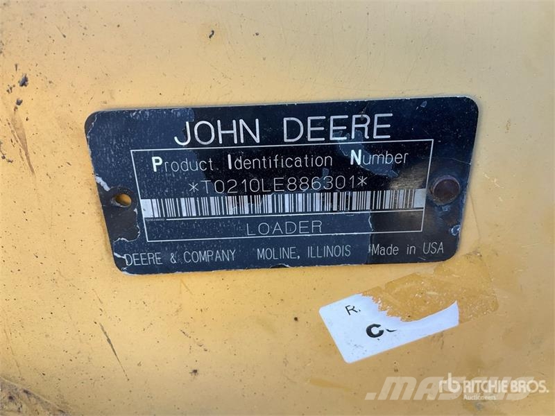 John Deere 210LE Iekrāvēji uz riteņiem