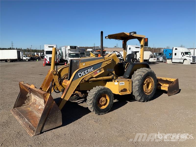 John Deere 210LE Iekrāvēji uz riteņiem