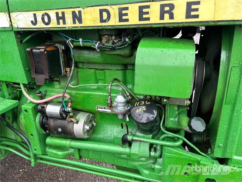 John Deere 2130 2WD Tractor Traktoren
