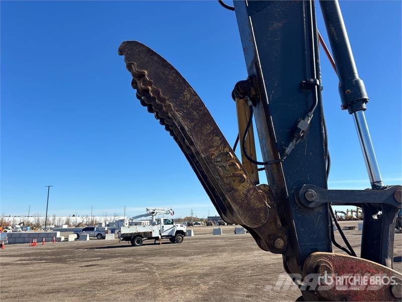 John Deere 225D LC Tracked Excavator Escavadoras de rastos