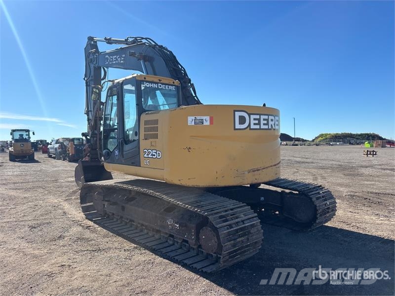 John Deere 225D LC Tracked Excavator Escavadoras de rastos
