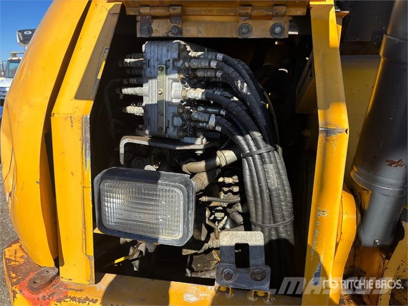 John Deere 225D LC Tracked Excavator Escavadoras de rastos