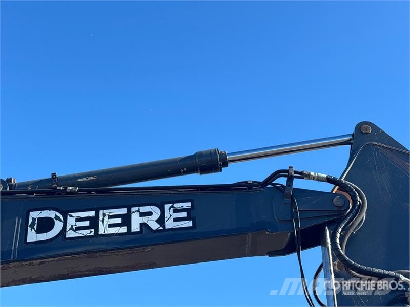 John Deere 225D LC Tracked Excavator Escavadoras de rastos