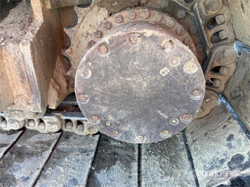 John Deere 240D LC Tracked Excavator Crawler excavators
