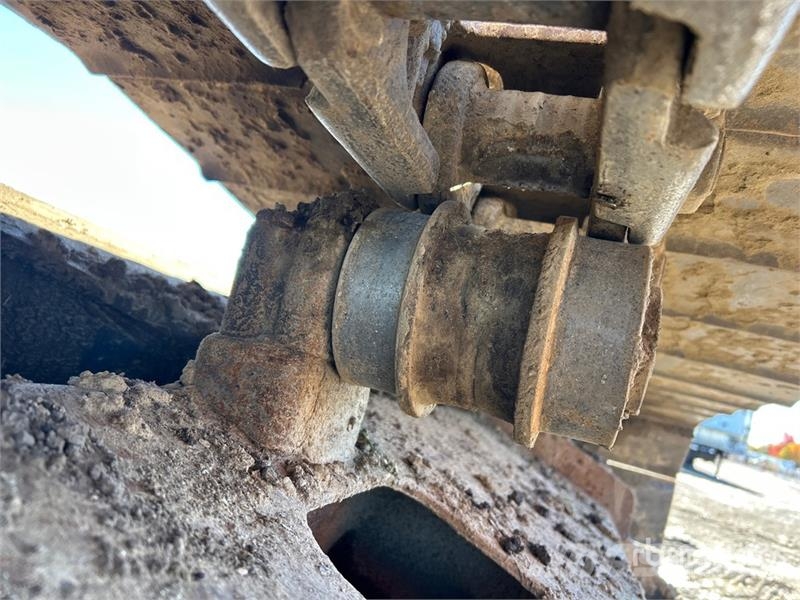 John Deere 240D LC Tracked Excavator Crawler excavators