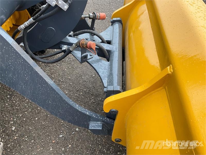 John Deere 244K-II Wheel Loader Wheel loaders