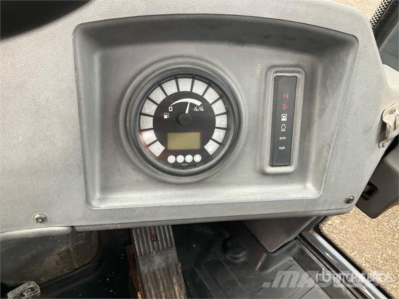John Deere 244K-II Wheel Loader Wheel loaders