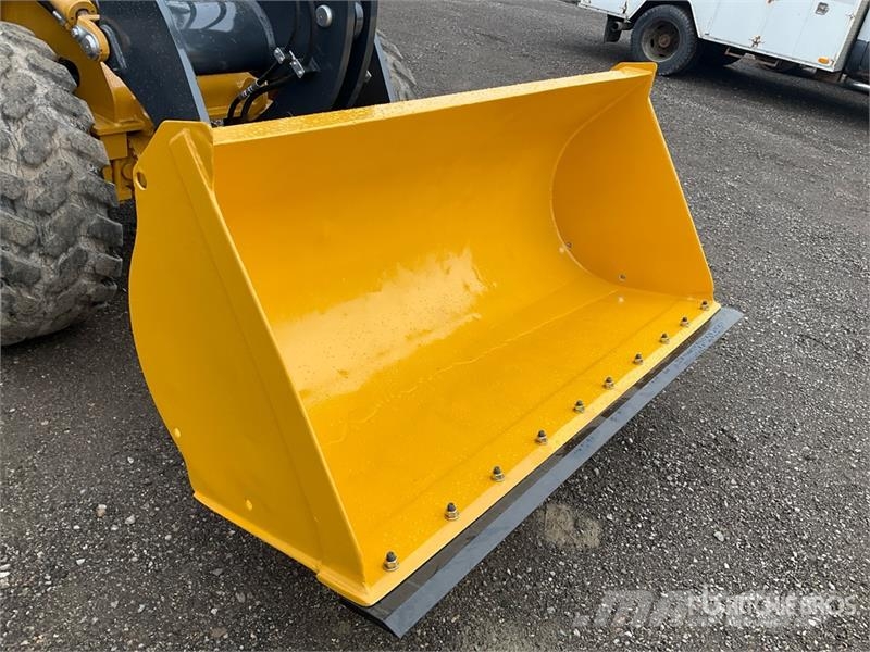 John Deere 244K-II Wheel Loader Wheel loaders