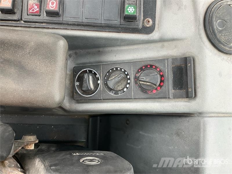 John Deere 244K-II Wheel Loader Wheel loaders