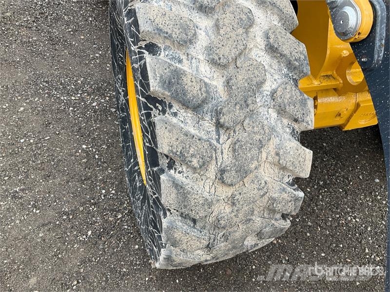 John Deere 244K-II Wheel Loader Wheel loaders
