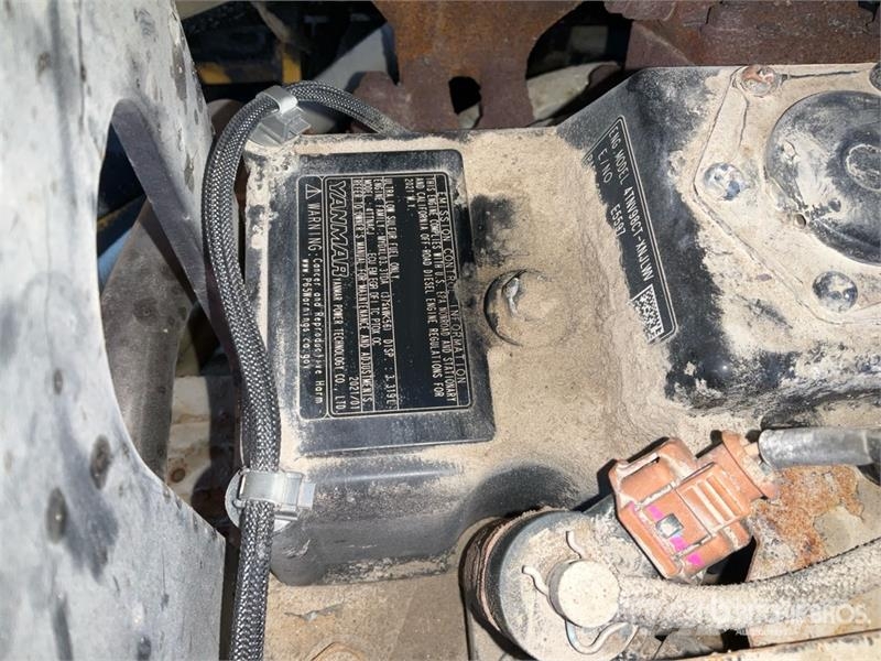 John Deere 244L Iekrāvēji uz riteņiem
