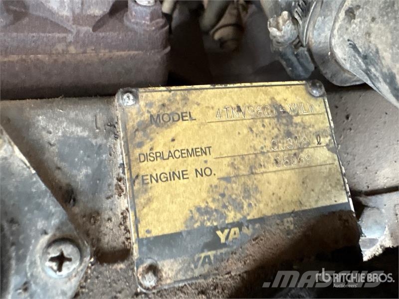John Deere 244L Wheel loaders