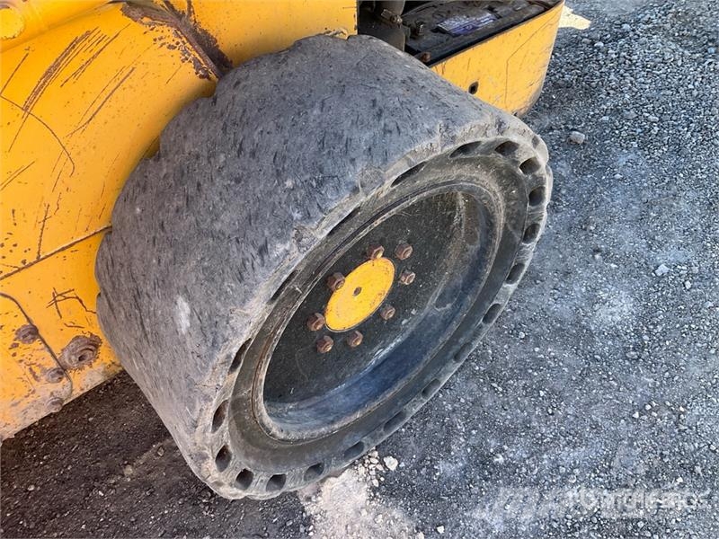 John Deere 250 Series II Kompaktlader