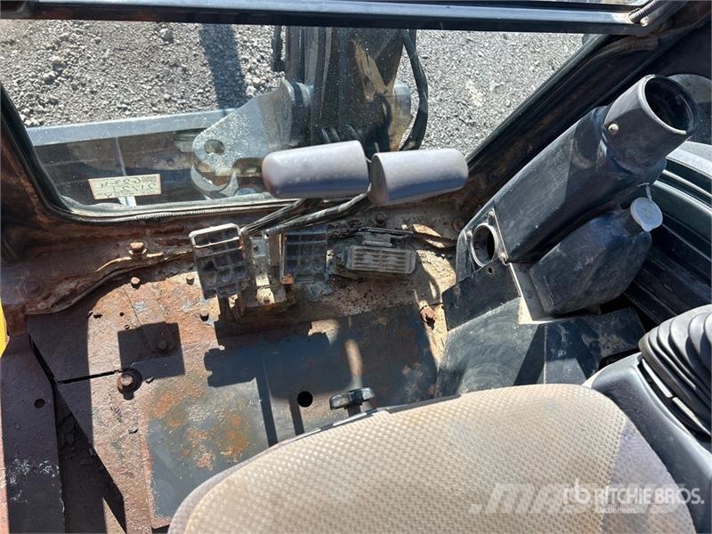 John Deere 26G ミニ油圧ショベル 7t以下（ミニユンボ・ミニディガー）