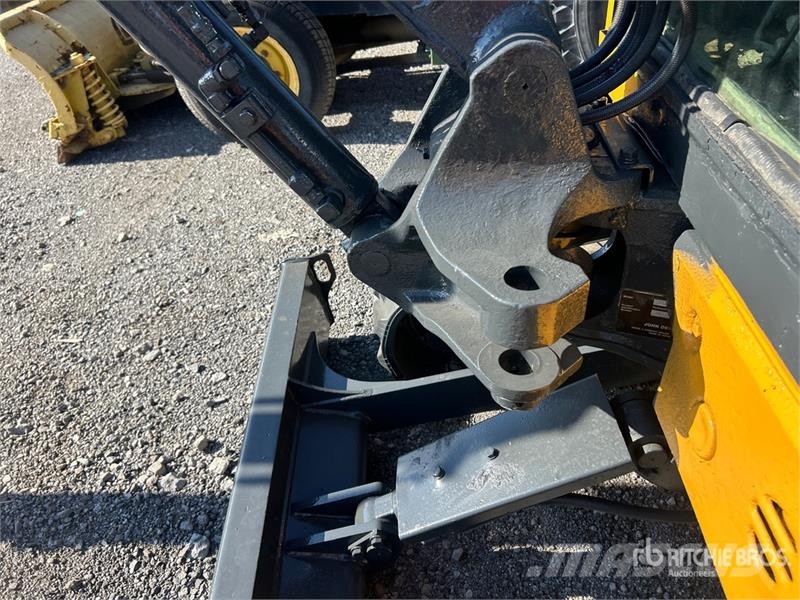 John Deere 26G ミニ油圧ショベル 7t以下（ミニユンボ・ミニディガー）