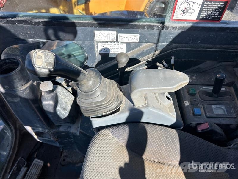 John Deere 26G Mini bagri <7t