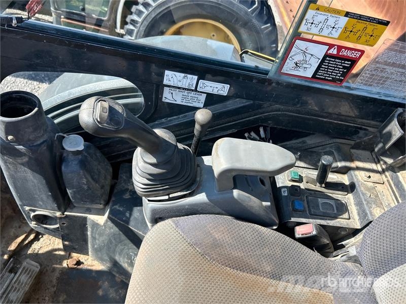 John Deere 26G ミニ油圧ショベル 7t以下（ミニユンボ・ミニディガー）