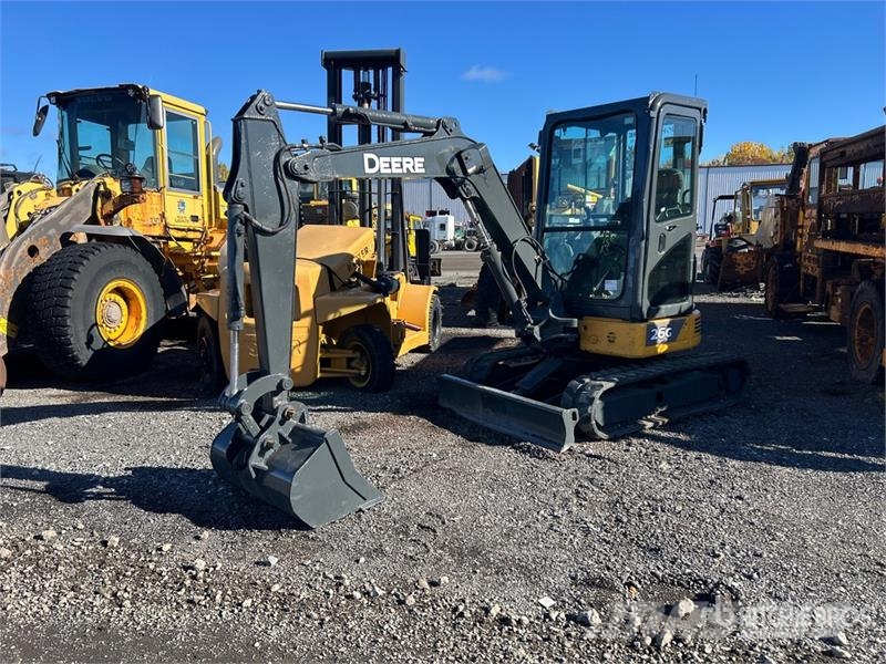 John Deere 26G Mini bagri <7t