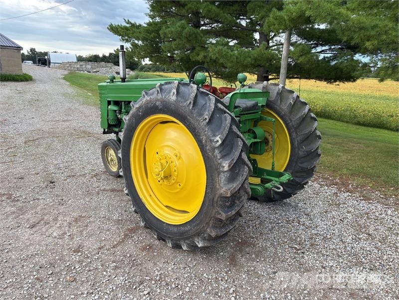 John Deere 2WD Narrow Front Antique Tractor Tratores Agrícolas usados