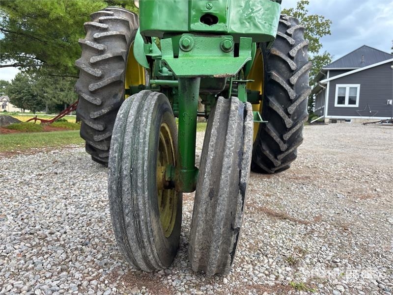 John Deere 2WD Narrow Front Antique Tractor Tratores Agrícolas usados