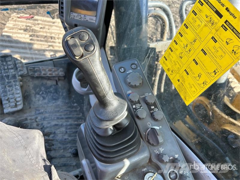 John Deere 300G LC Tracked Excavator Верижен екскаватор