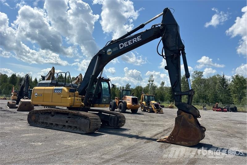 John Deere 300G LC Tracked Excavator Верижен екскаватор