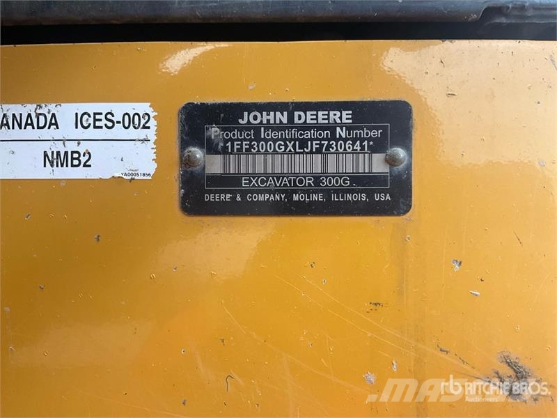 John Deere 300G LC Tracked Excavator Raupenbagger