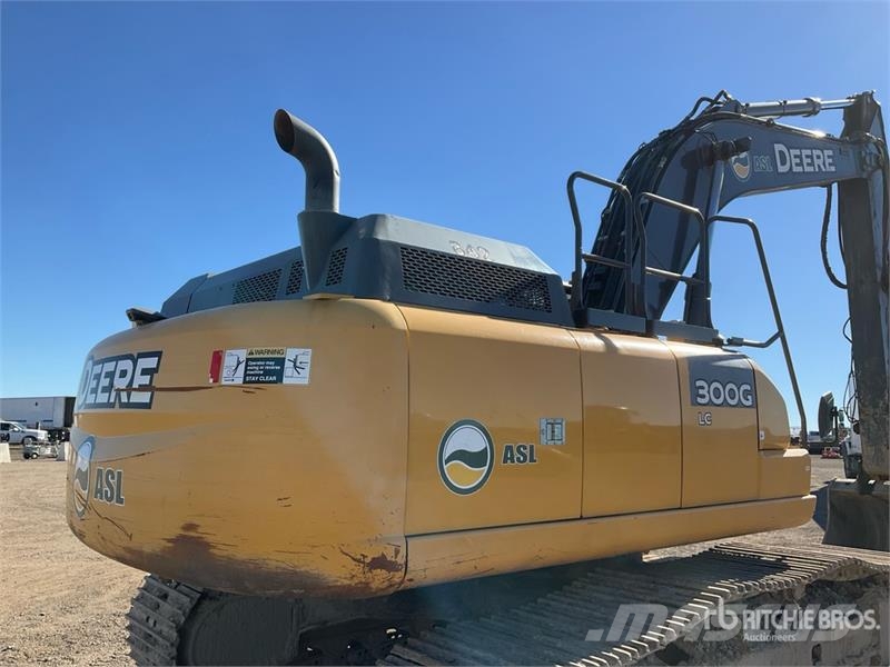 John Deere 300G LC Tracked Excavator Raupenbagger