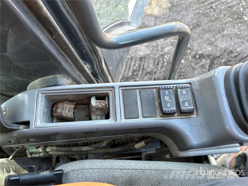 John Deere 300G LC Tracked Excavator Верижен екскаватор