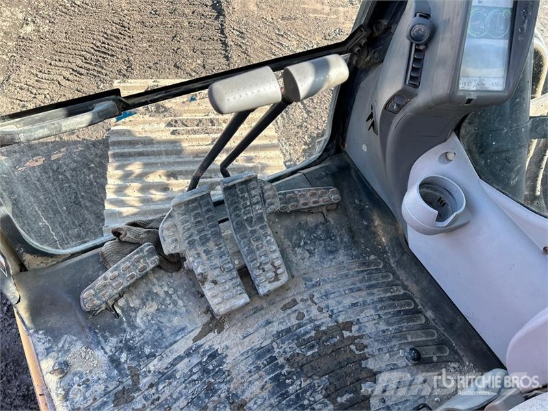 John Deere 300G LC Tracked Excavator Верижен екскаватор