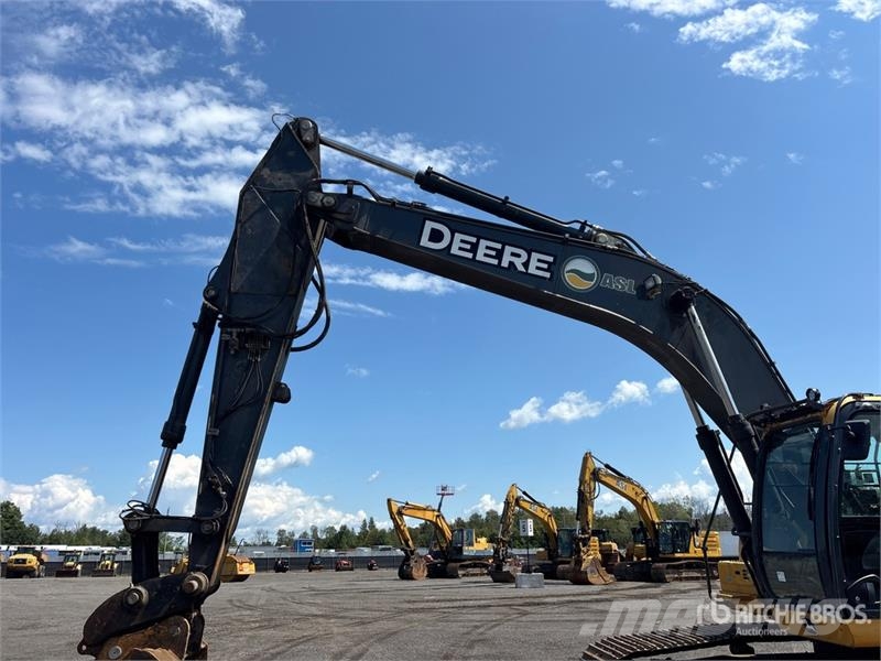 John Deere 300G LC Tracked Excavator Верижен екскаватор