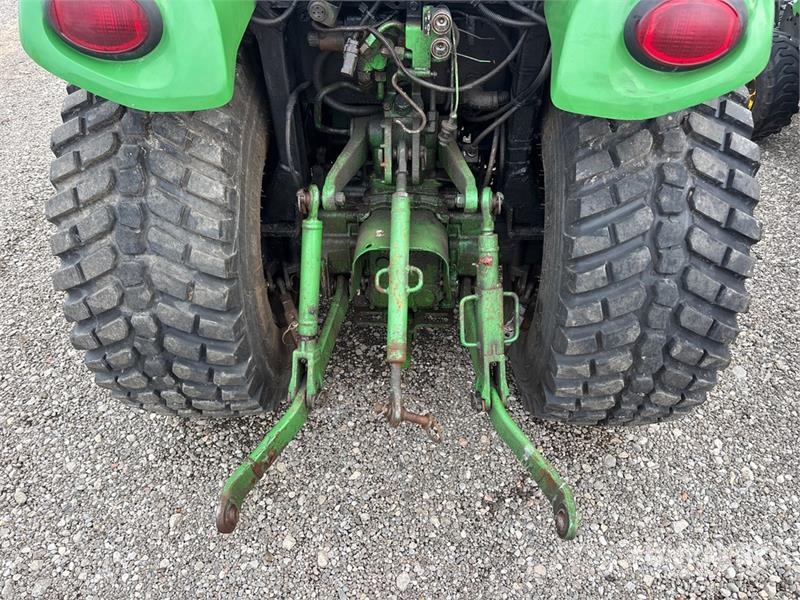 John Deere 3039R 4WD Utility Tractor Kompakttraktorer