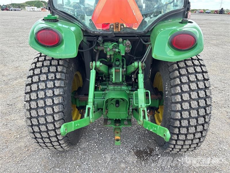 John Deere 3046R 4WD Utility Tractor 소형 트랙터