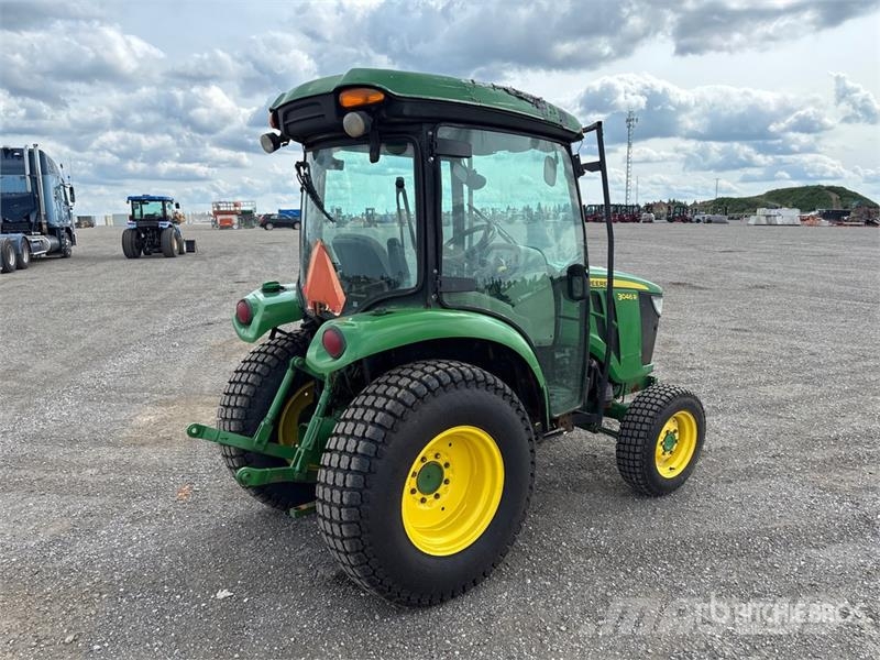 John Deere 3046R 4WD Utility Tractor 소형 트랙터