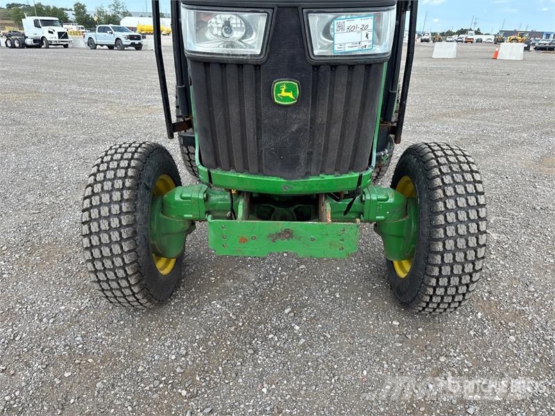 John Deere 3046R 4WD Utility Tractor 소형 트랙터