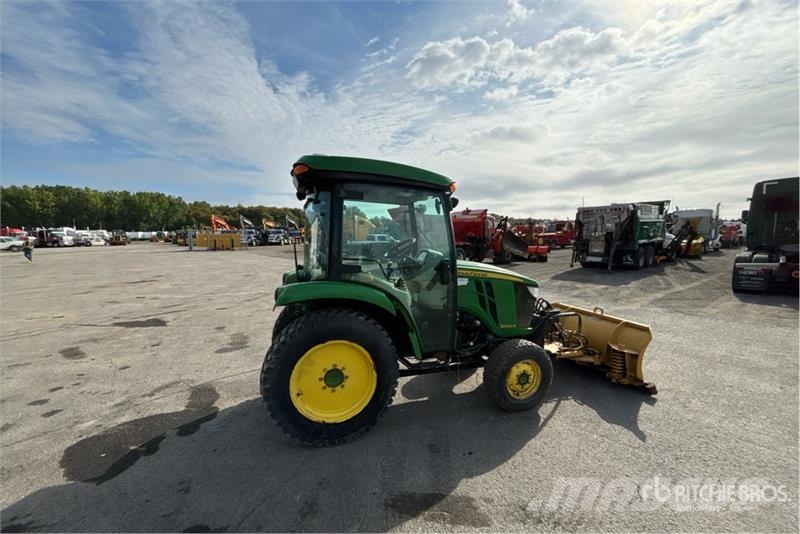 John Deere 3046R 4WD Utility Tractor Manji traktori
