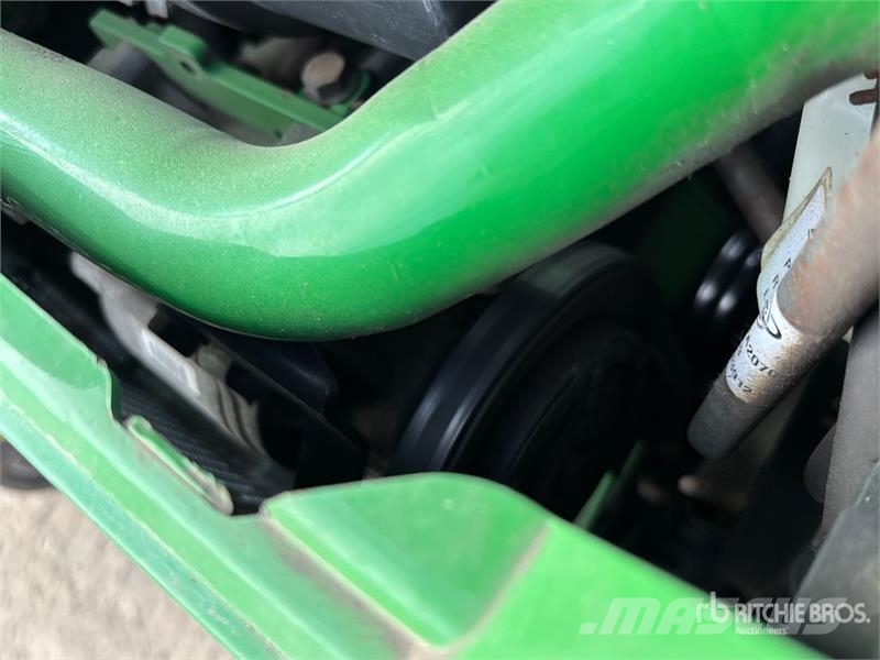John Deere 3046R 4WD Utility Tractor Manji traktori