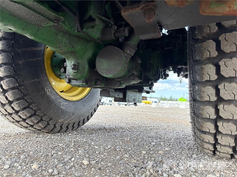 John Deere 3046R 4WD Utility Tractor 소형 트랙터