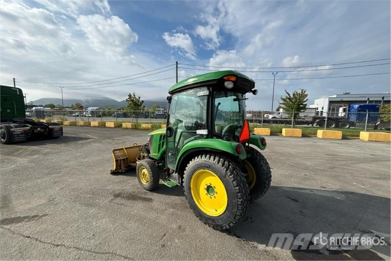 John Deere 3046R 4WD Utility Tractor Manji traktori