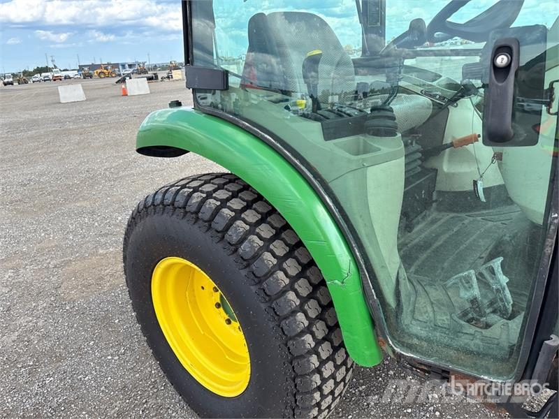 John Deere 3046R 4WD Utility Tractor 소형 트랙터