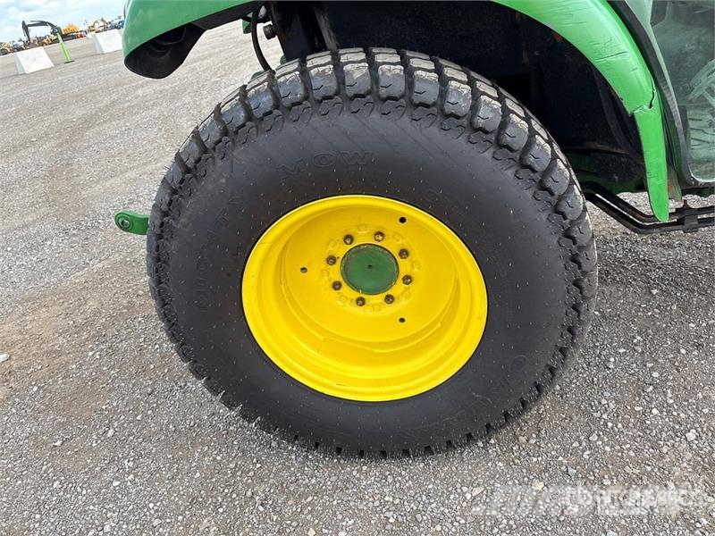 John Deere 3046R 4WD Utility Tractor 소형 트랙터