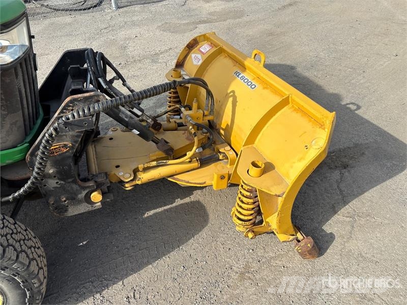 John Deere 3046R 4WD Utility Tractor Manji traktori