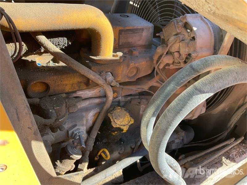 John Deere 310SG Baggerlader