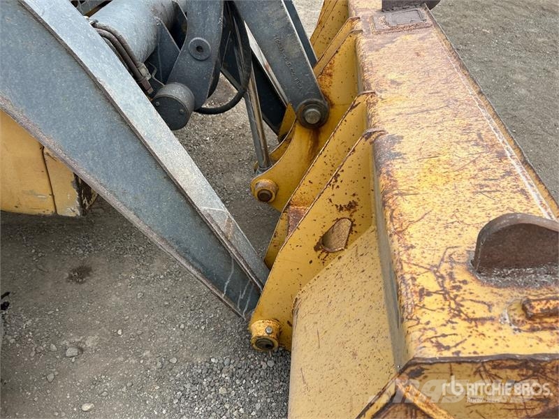 John Deere 310SJ Rýpadlo-nakladače
