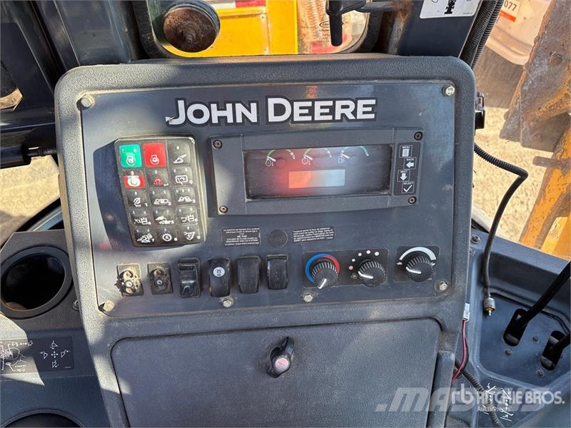 John Deere 310SL Rovokopači